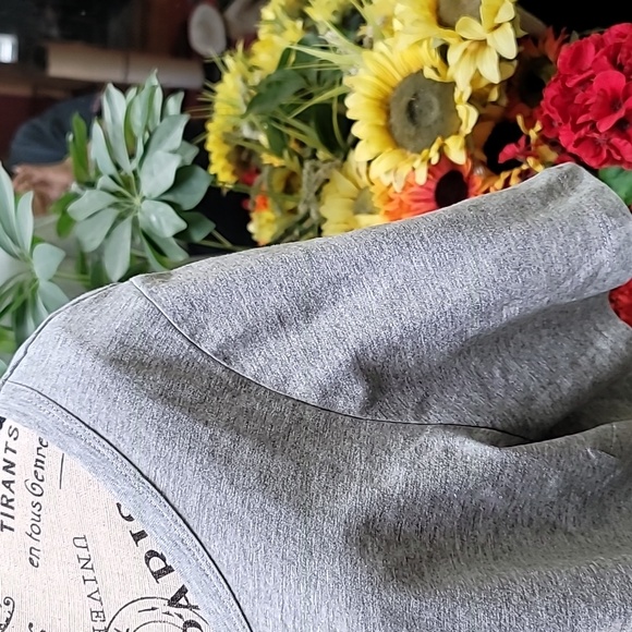 #30 Gray Marle Ruffle T-Shirt Top - Picture 10 of 11